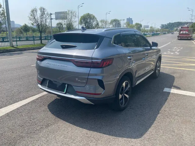BYD Song PLUS — Фото автомобиля 9