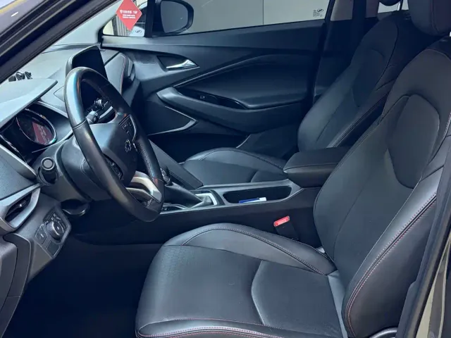 Chevrolet Orlando — Фото автомобиля 8