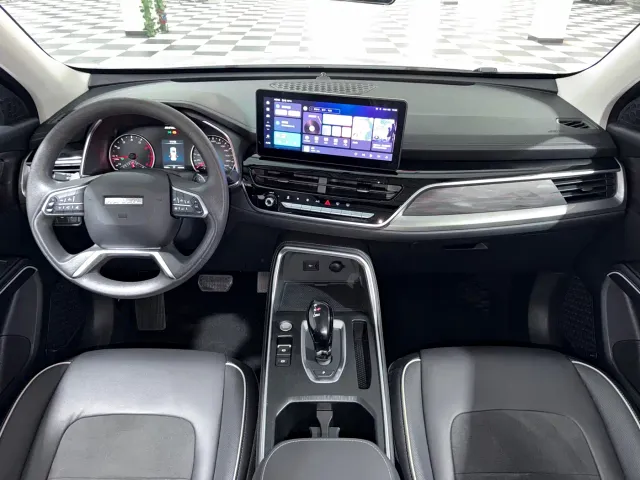 Haval H6 — Фото автомобиля 10
