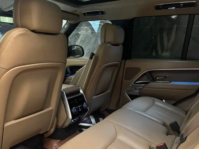 Land Rover Range Rover — Фото автомобиля 7