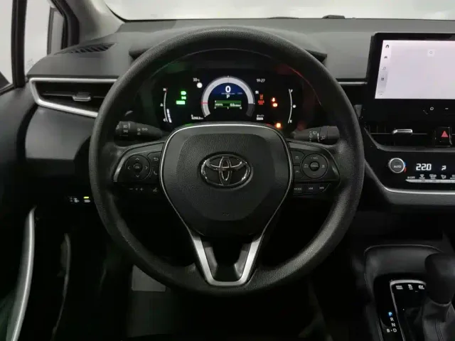 Toyota Corolla — Фото автомобиля 11