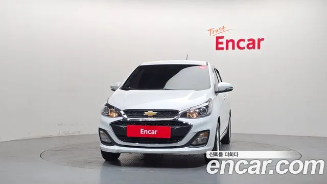 Chevrolet Spark — Фото автомобиля 3
