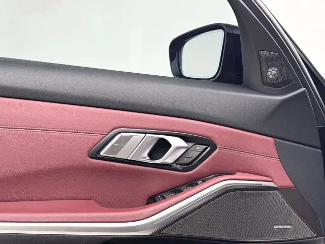BMW 3 Series — Фото автомобиля 17