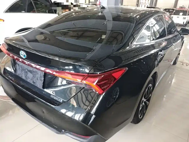 Toyota Avalon — Фото автомобиля 6