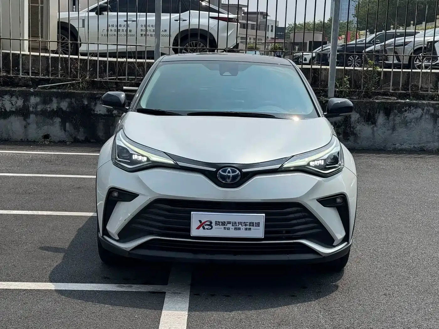 Toyota Toyota IZOA 2021 Hybrid 2.0L Yichi Edition — Фото автомобиля 2