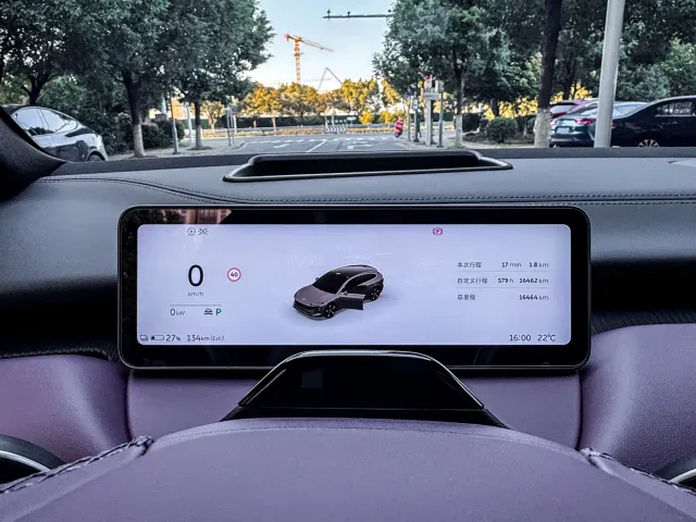 Nio ET5 Touring — Фото автомобиля 8