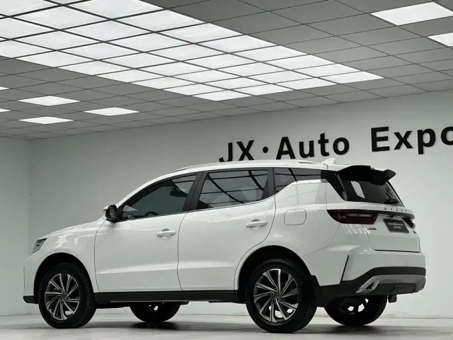 Geely Vision X6 — Фото автомобиля 20