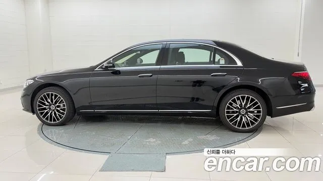 Mercedes-Benz S-Class W223 — Фото автомобиля 3
