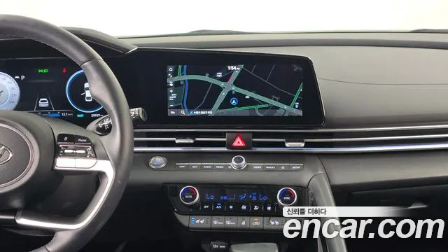 Hyundai Avante CN7 — Фото автомобиля 13