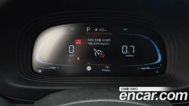 Hyundai Venue — Фото автомобиля 11