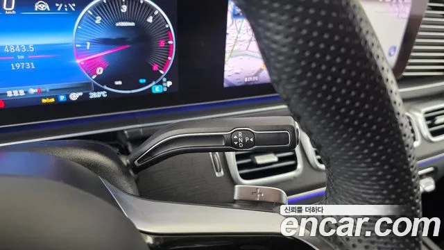 Mercedes-Benz GLE-Class — Фото автомобиля 8