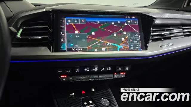 Audi Q4 e-tron — Фото автомобиля 11