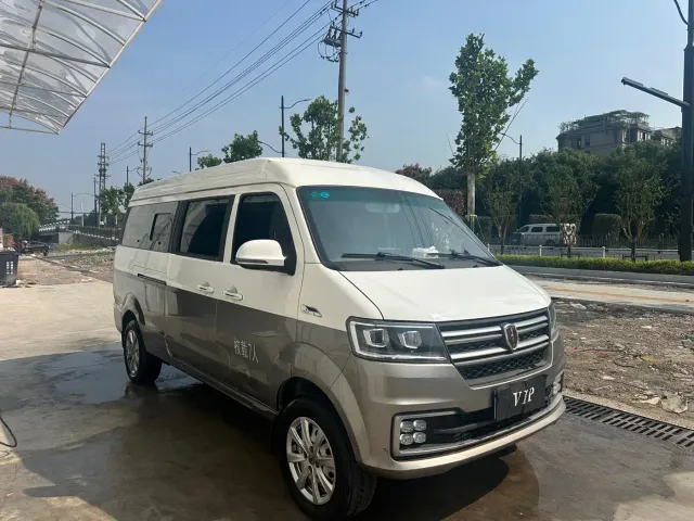 Фотография автомобиля — Jinbei New Hiace S