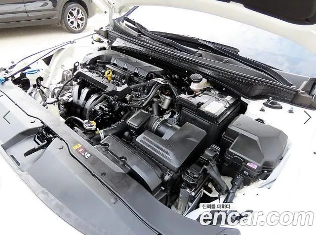 Hyundai AVANTE Новый Avante (CN7) — Фото автомобиля 19