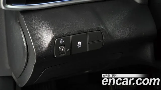 Hyundai Avante — Фото автомобиля 25