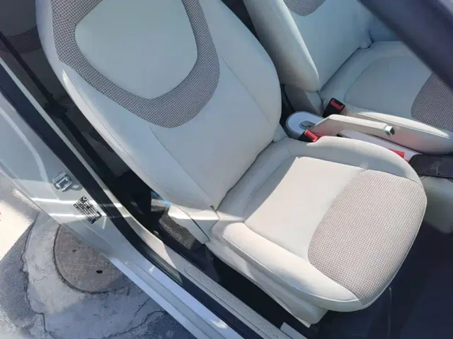 Wuling Hongguang Mini EV — Фото автомобиля 24