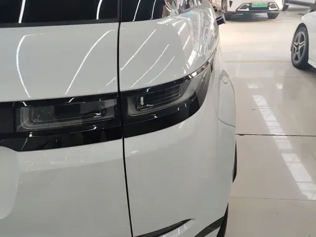 Land Rover Range Rover Evoque — Фото автомобиля 7