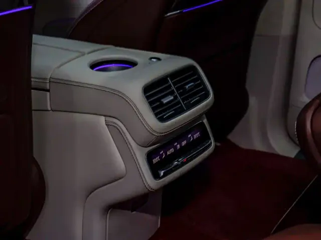 Mercedes-Benz Maybach GLS — Фото автомобиля 11