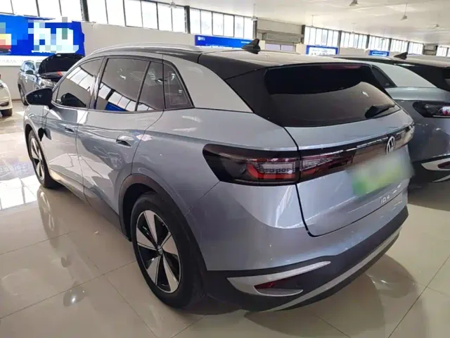 Volkswagen ID.4 X — Фото автомобиля 4