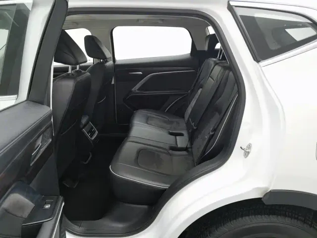 Haval H6 — Фото автомобиля 15