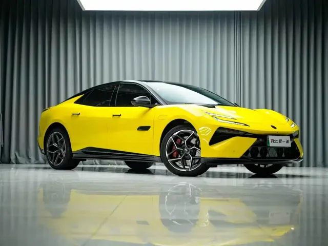 Lotus Emeya — Фото автомобиля 5