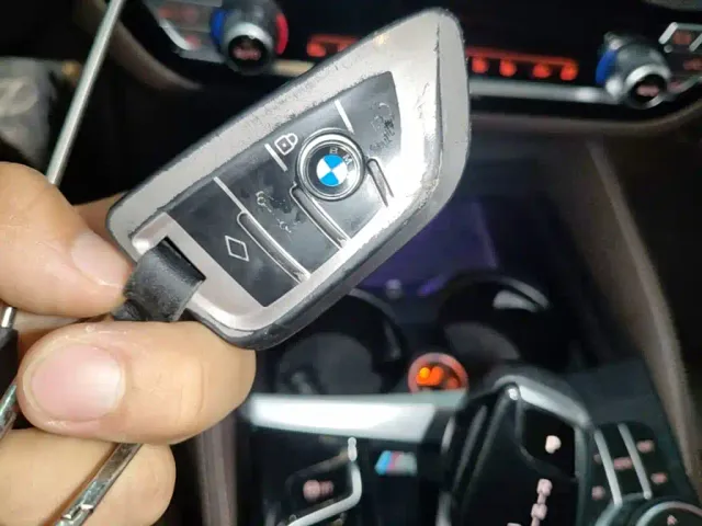 BMW 5 Series — Фото автомобиля 8