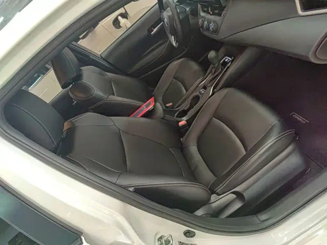 Toyota Corolla — Фото автомобиля 24