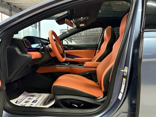 BYD Seal — Фото автомобиля 8