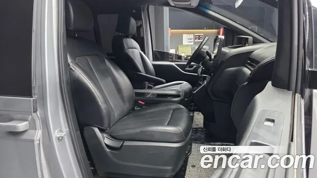 Hyundai Staria — Фото автомобиля 17