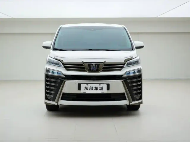 Toyota Vellfire — Фото автомобиля 2