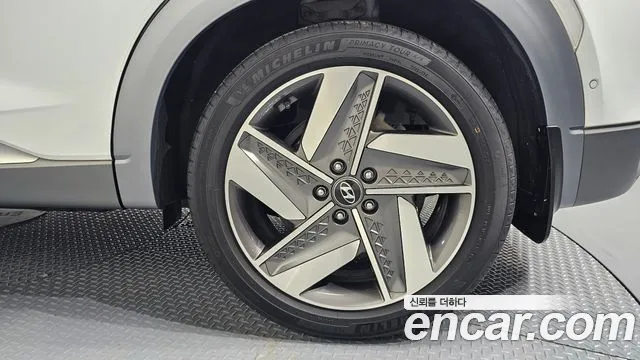 Hyundai Nexo — Фото автомобиля 5