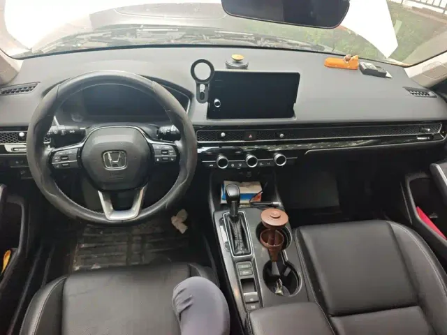 Honda Civic — Фото автомобиля 10