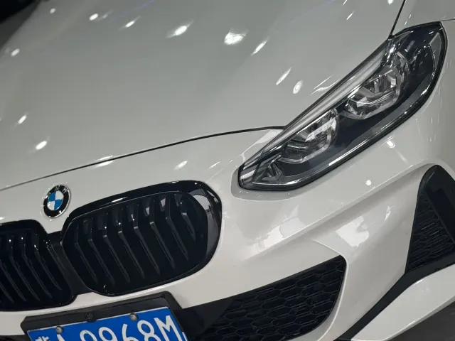 BMW 1 Series — Фото автомобиля 4