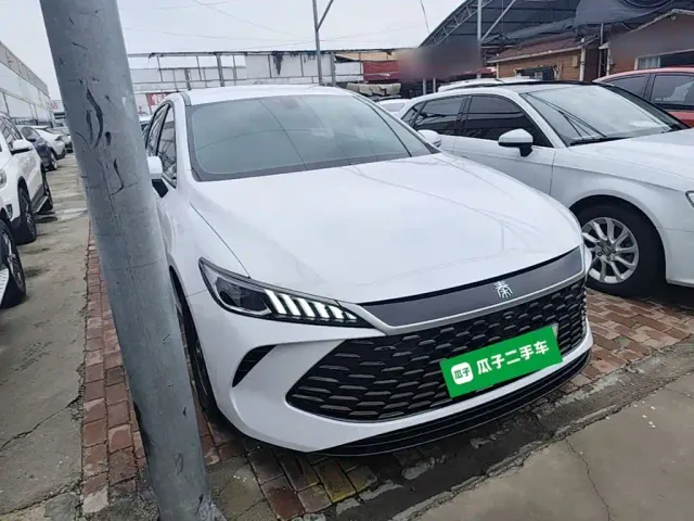 BYD Qin PLUS — Фото автомобиля 3