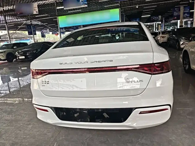 BYD Qin PLUS — Фото автомобиля 5