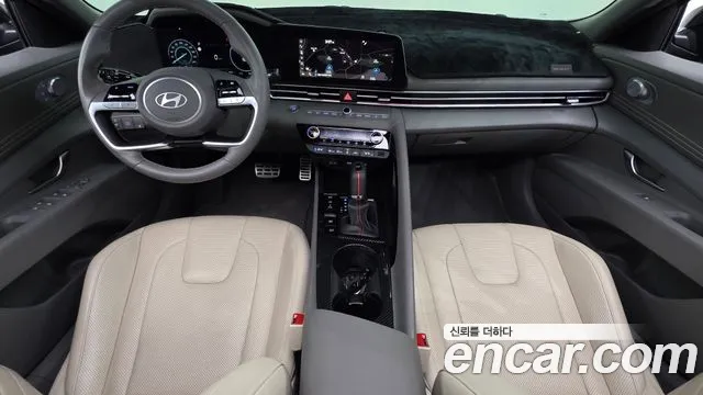 Hyundai Avante CN7 — Фото автомобиля 10