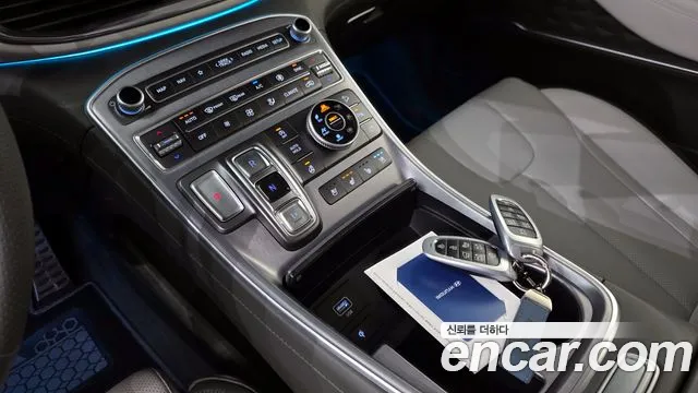 Hyundai Santafe Новый Santa Fe Бензин 2.5T 4WD — Фото автомобиля 9