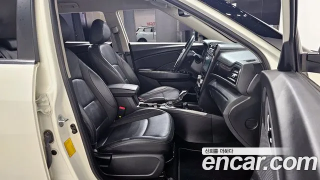 KG_Mobility_Ssangyong TIBOLI Very New Tivoli Бензин 1.5 2WD — Фото автомобиля 10