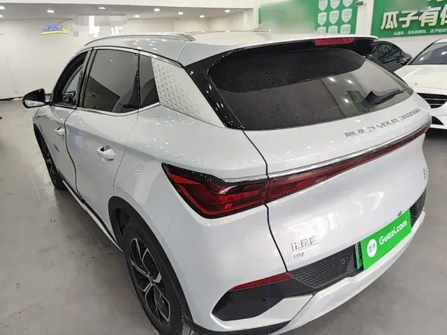 BYD Yuan PLUS — Фото автомобиля 4