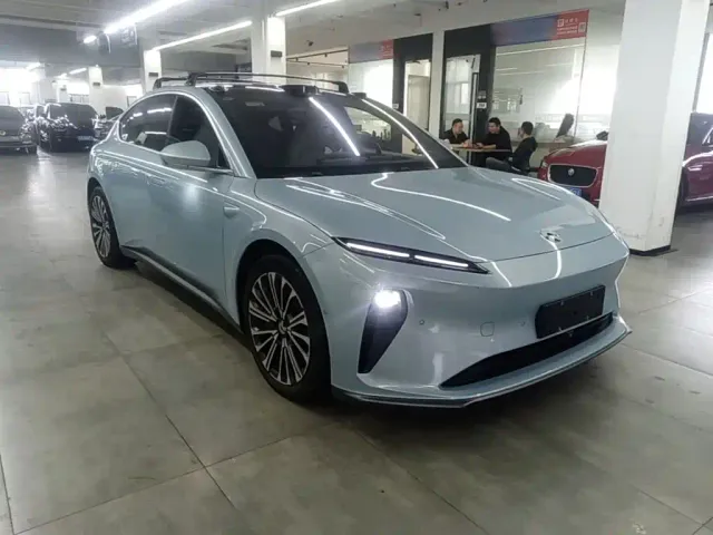 Nio ET5 — Фото автомобиля 3