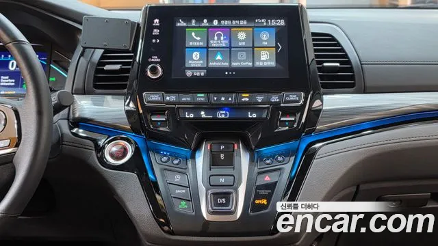 Honda Odyssey — Фото автомобиля 16