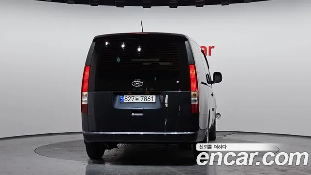 Hyundai Staria Staria Карго 5 мест — Фото автомобиля 4