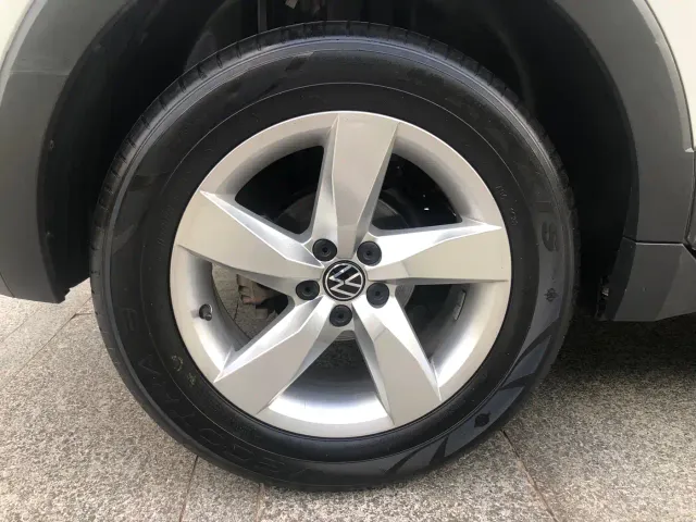 Volkswagen T-Cross — Фото автомобиля 12