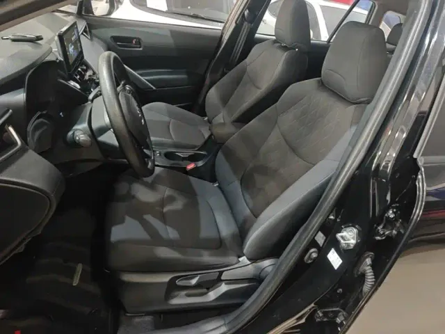 Toyota Corolla Cross — Фото автомобиля 14