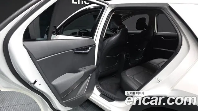 Kia Niro All Niro EV Air — Фото автомобиля 26