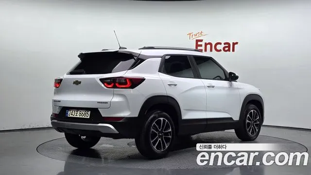 Chevrolet Trailblazer New — Фото автомобиля 2