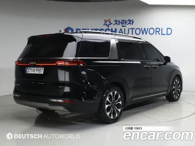Kia Canival Carnival 4 поколение Дизель 9 мест Signature — Фото автомобиля 2