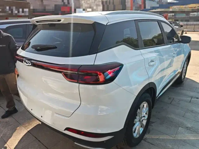 Chery Tiggo 7 — Фото автомобиля 6