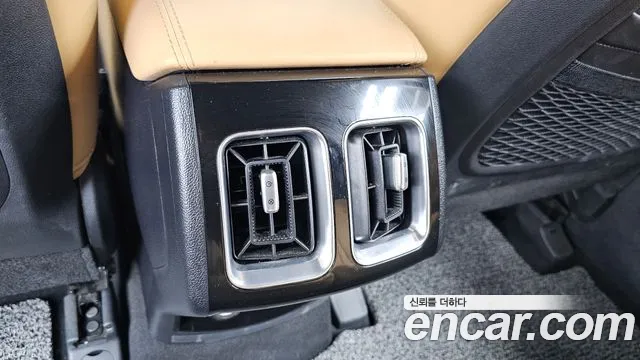 Kia Sorento Sorento 4-е поколение Бензин 2.5T 2WD — Фото автомобиля 26