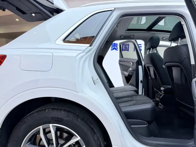 Audi Audi Q3 2021 35 TFSI Progressive Sport — Фото автомобиля 18